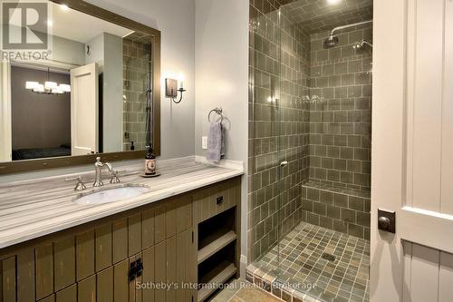 114 Hemlock Court, Blue Mountains, ON - Indoor Photo Showing Bathroom