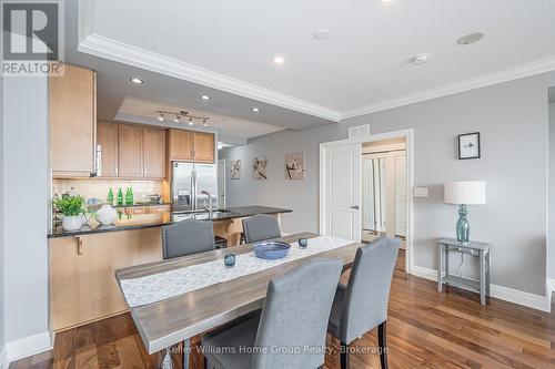 901 - 150 Wellington Street E, Guelph (Central West), ON - Indoor Photo Showing Dining Room