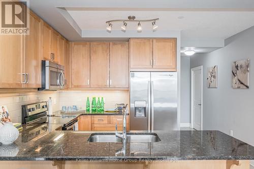 901 - 150 Wellington Street E, Guelph (Central West), ON - Indoor Photo Showing Kitchen With Double Sink With Upgraded Kitchen