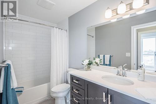 901 - 150 Wellington Street E, Guelph (Central West), ON - Indoor Photo Showing Bathroom