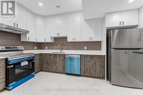 A - 296 Duncairn Avenue, Ottawa, ON - Indoor Photo Showing Kitchen