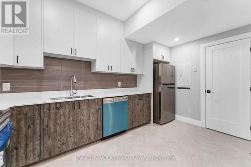 A - 296 Duncairn Avenue, Ottawa, ON - Indoor Photo Showing Kitchen With Double Sink