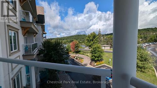 316 - 25 Pen Lake Point Road, Huntsville (Chaffey), ON - Outdoor With Balcony