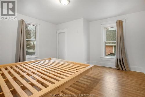 35 Mckeough Avenue, Chatham, ON - Indoor Photo Showing Bedroom