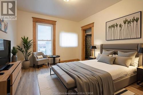 35 Mckeough Avenue, Chatham, ON - Indoor Photo Showing Bedroom