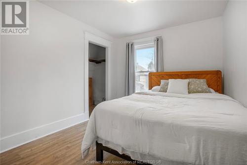 35 Mckeough Avenue, Chatham, ON - Indoor Photo Showing Bedroom