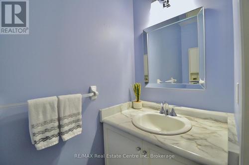 76 - 30 Imperial Road S, Guelph (Willow West/Sugarbush/West Acres), ON - Indoor Photo Showing Bathroom