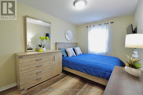 76 - 30 Imperial Road S, Guelph (Willow West/Sugarbush/West Acres), ON - Indoor Photo Showing Bedroom