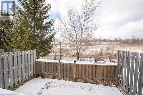 76 - 30 Imperial Road S, Guelph (Willow West/Sugarbush/West Acres), ON - Outdoor