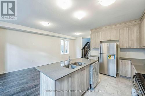 2982 Seagrass Street, Pickering, ON - Indoor Photo Showing Kitchen With Double Sink