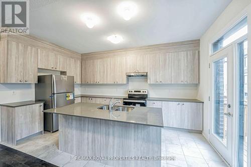 2982 Seagrass Street, Pickering, ON - Indoor Photo Showing Kitchen With Double Sink