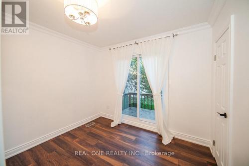 375 Neal Drive, Richmond Hill, ON - Indoor Photo Showing Other Room