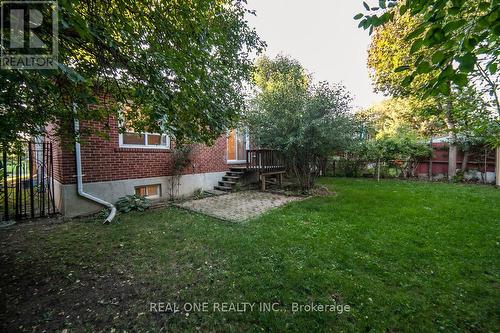 375 Neal Drive, Richmond Hill, ON - Outdoor