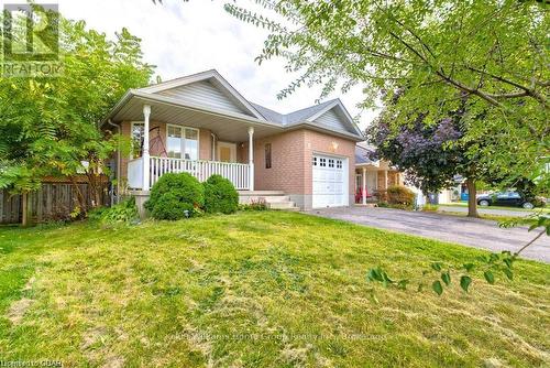 8 Hayward Crescent, Guelph (Clairfields), ON - Outdoor With Deck Patio Veranda