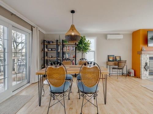 Dining room - 731 Rue Frenette, Donnacona, QC - Indoor With Fireplace