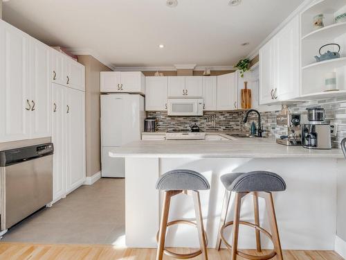 Kitchen - 731 Rue Frenette, Donnacona, QC - Indoor Photo Showing Kitchen With Upgraded Kitchen