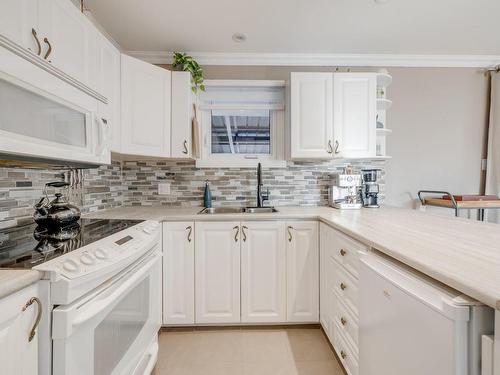 Kitchen - 731 Rue Frenette, Donnacona, QC - Indoor Photo Showing Kitchen With Double Sink