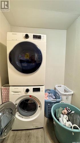 416 Simpson Street, Outlook, SK - Indoor Photo Showing Laundry Room