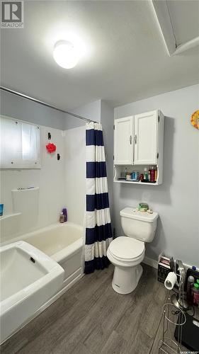 416 Simpson Street, Outlook, SK - Indoor Photo Showing Bathroom