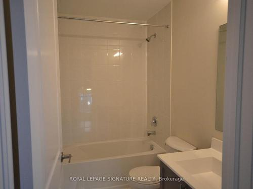 116-1597 Rose Way, Milton, ON - Indoor Photo Showing Bathroom