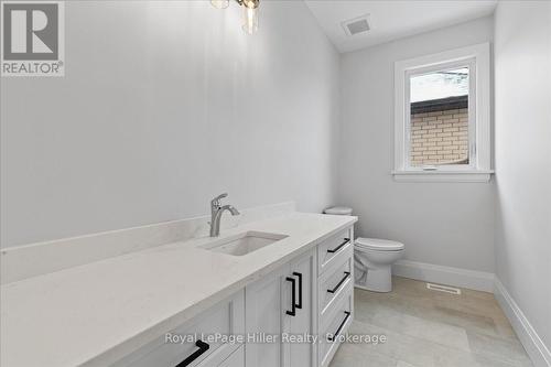 74 Pugh Street, Perth East (Milverton), ON - Indoor Photo Showing Bathroom