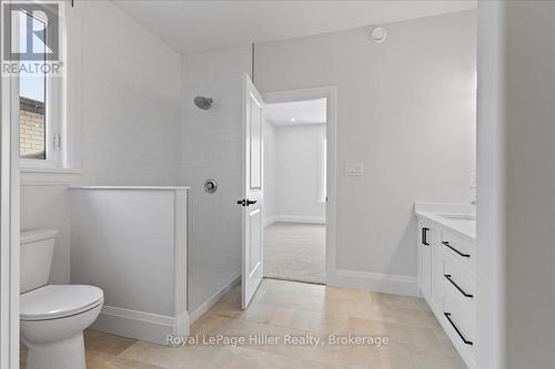 74 Pugh Street, Perth East (Milverton), ON - Indoor Photo Showing Bathroom