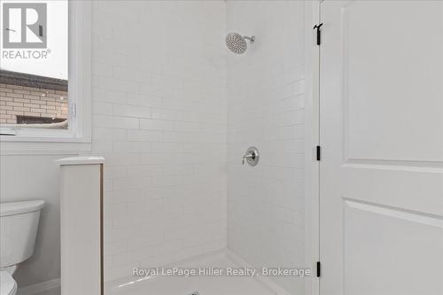 74 Pugh Street, Perth East (Milverton), ON - Indoor Photo Showing Bathroom