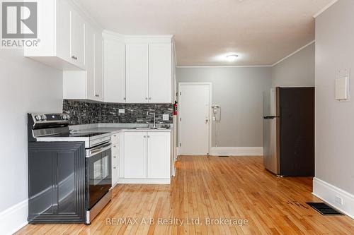 196-198 Queen Street E, St. Marys, ON - Indoor Photo Showing Kitchen