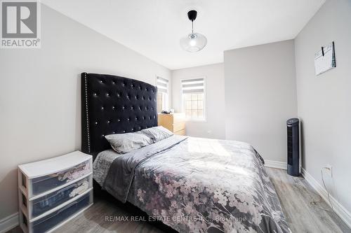 553 Rossland Road E, Ajax, ON - Indoor Photo Showing Bedroom