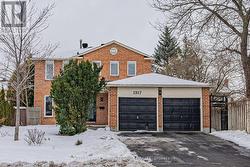 1317 PRESTONE DRIVE  Ottawa, ON K1E 2Z2