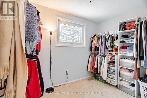 1317 Prestone Drive, Ottawa, ON - Indoor With Storage