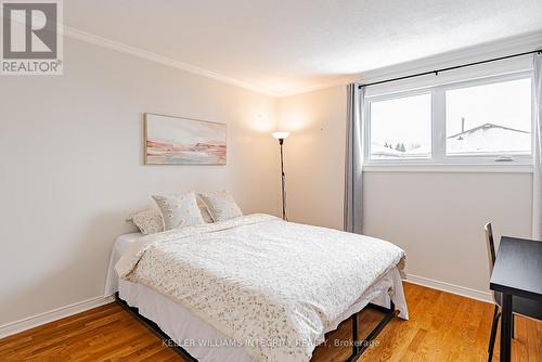 1317 Prestone Drive, Ottawa, ON - Indoor Photo Showing Bedroom