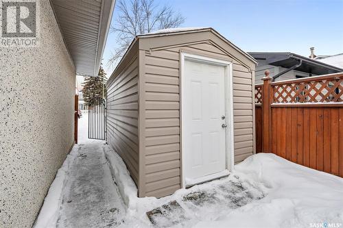 229 Churchill Drive, Saskatoon, SK - Outdoor With Exterior