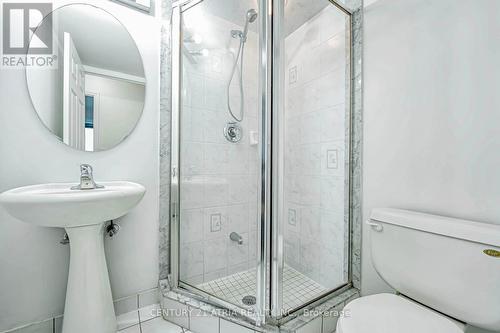 2102 - 5500 Yonge Street, Toronto, ON - Indoor Photo Showing Bathroom