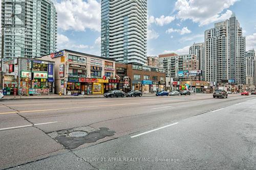 2102 - 5500 Yonge Street, Toronto, ON - Outdoor With Facade