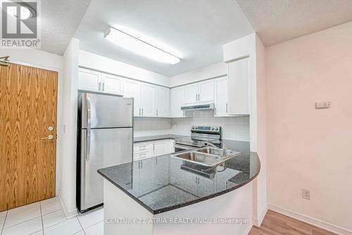 2102 - 5500 Yonge Street, Toronto, ON - Indoor Photo Showing Kitchen With Double Sink