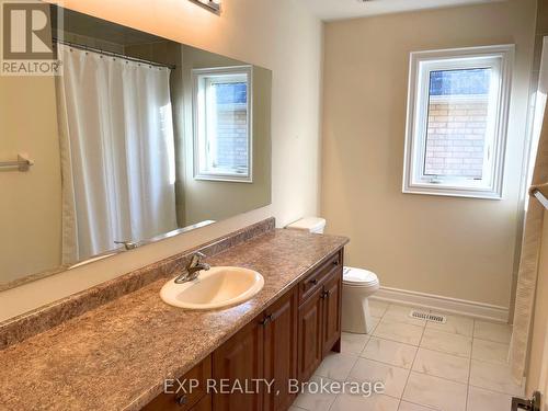 Main - 6 Deepwood Crescent, East Gwillimbury, ON - Indoor Photo Showing Bathroom