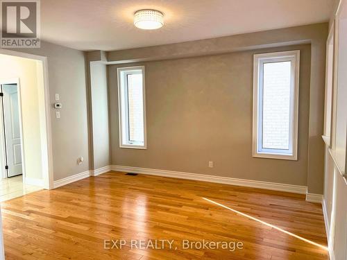 Main - 6 Deepwood Crescent, East Gwillimbury, ON - Indoor Photo Showing Other Room