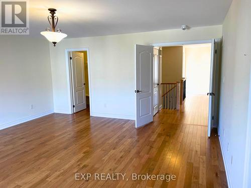 Main - 6 Deepwood Crescent, East Gwillimbury, ON - Indoor Photo Showing Other Room