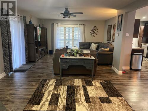 6 Kelly Place, Stephenville, NL - Indoor Photo Showing Living Room