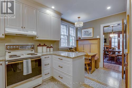 262 Regent Street, London, ON - Indoor Photo Showing Kitchen