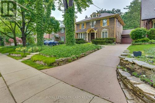 262 Regent Street, London, ON - Outdoor With Facade