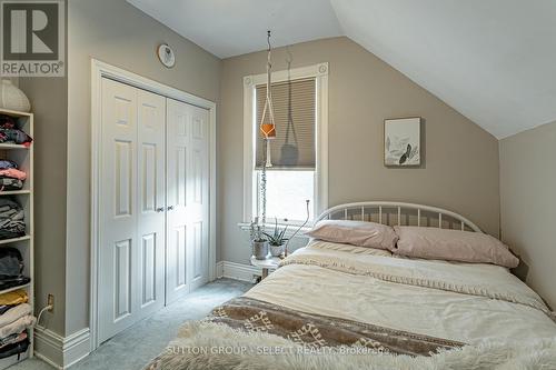 793 Lorne Avenue, London, ON - Indoor Photo Showing Bedroom