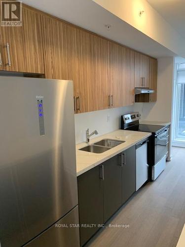 Unit 6 - 188 Angus Drive, Ajax, ON - Indoor Photo Showing Kitchen With Double Sink