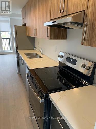 Unit 6 - 188 Angus Drive, Ajax, ON - Indoor Photo Showing Kitchen With Double Sink