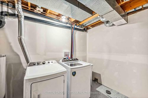 62 Erin Crescent, Ottawa, ON - Indoor Photo Showing Laundry Room