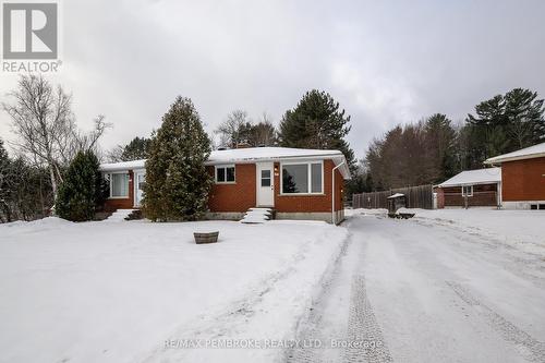 89 & 91 Brumm Road, Petawawa, ON - Outdoor With Facade