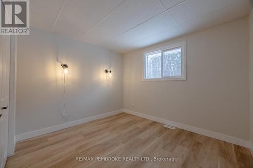 89 & 91 Brumm Road, Petawawa, ON - Indoor Photo Showing Other Room