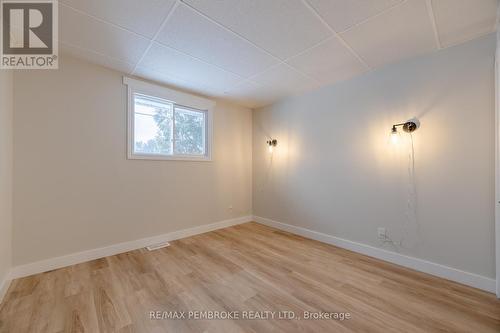 89 & 91 Brumm Road, Petawawa, ON - Indoor Photo Showing Other Room