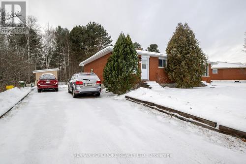 89 & 91 Brumm Road, Petawawa, ON - Outdoor